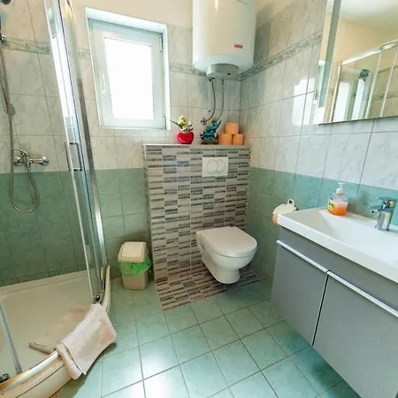 Anita Gostinjska kuća 4*