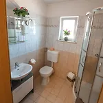 Πανσιόν Anita 4*